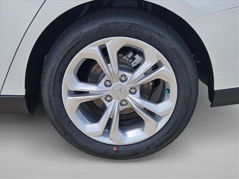 New 2026 Honda Accord LX image 10