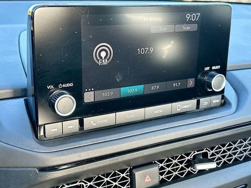 Used 2024 Honda Accord EX image 14