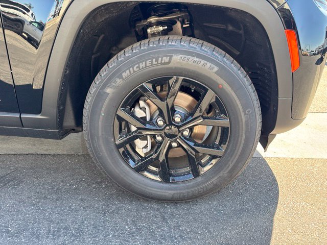 New 2026 Jeep Grand Cherokee Altitude AWD/4WD image 24