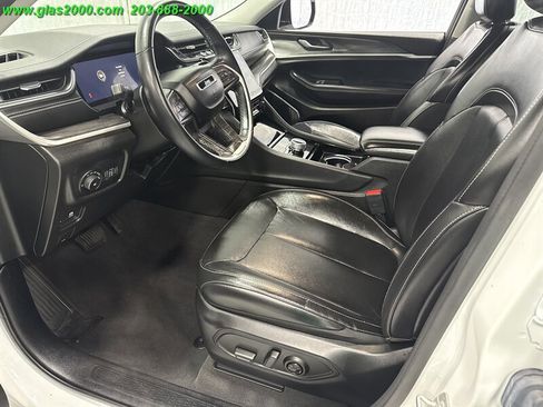 Used 2021 Jeep Grand Cherokee L Limited image 3