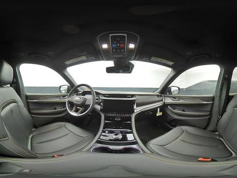 New 2026 Jeep Grand Cherokee L Limited AWD/4WD image 39