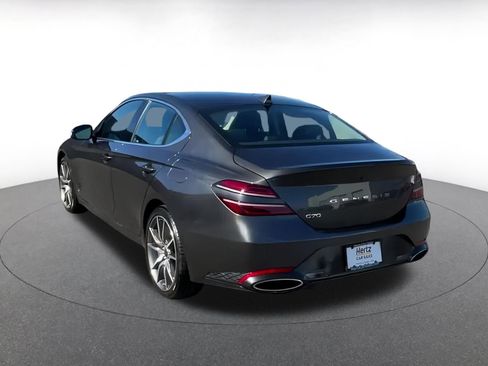 Used 2025 Genesis G70 2.5T image 10
