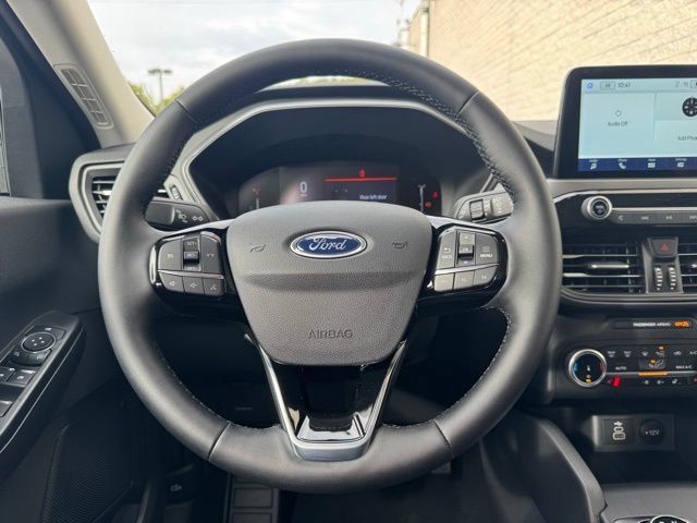 New 2026 Ford Escape Active w/ Cold Weather Package AWD/4WD image 14