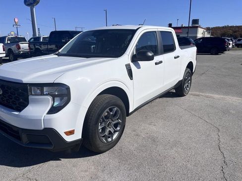 New 2025 Ford Maverick XLT w/ Equipment Group 302A image 6