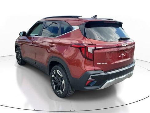 Used 2024 Kia Seltos SX AWD/4WD image 5
