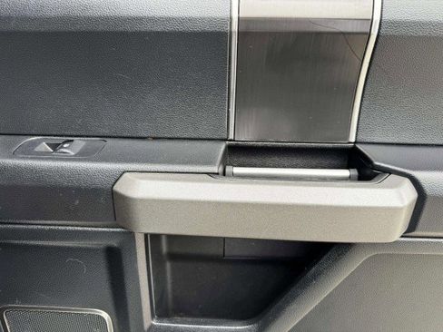 Used 2019 Ford F150 Raptor w/ Equipment Group 802A Luxury image 41