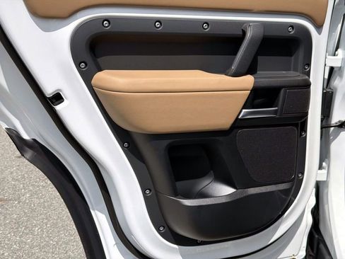 New 2026 Land Rover Defender 110 V8 image 12