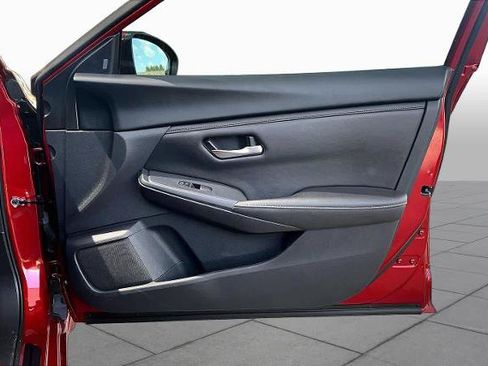 Certified 2024 Nissan Sentra SV FWD image 22