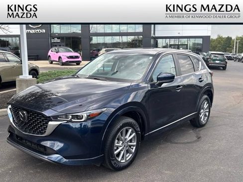 Certified 2025 MAZDA CX-5 AWD 2.5 S w/ Preferred Package image 1