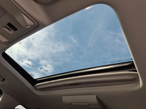 Used 2019 GMC Yukon XL Denali w/ Denali Ultimate Package image 19