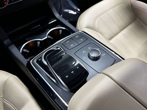 Certified 2018 Mercedes-Benz GLS 450 4MATIC image 26
