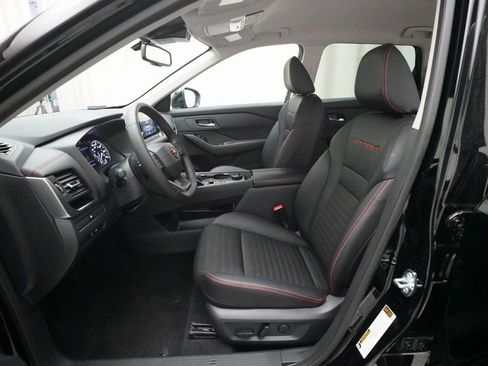 Certified 2025 Nissan Rogue Rock Creek w/ Rock Creek Premium Package image 8