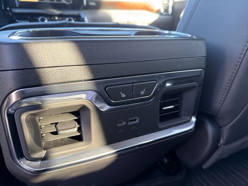 New 2026 GMC Sierra 2500 Denali w/ Denali Reserve Package image 34