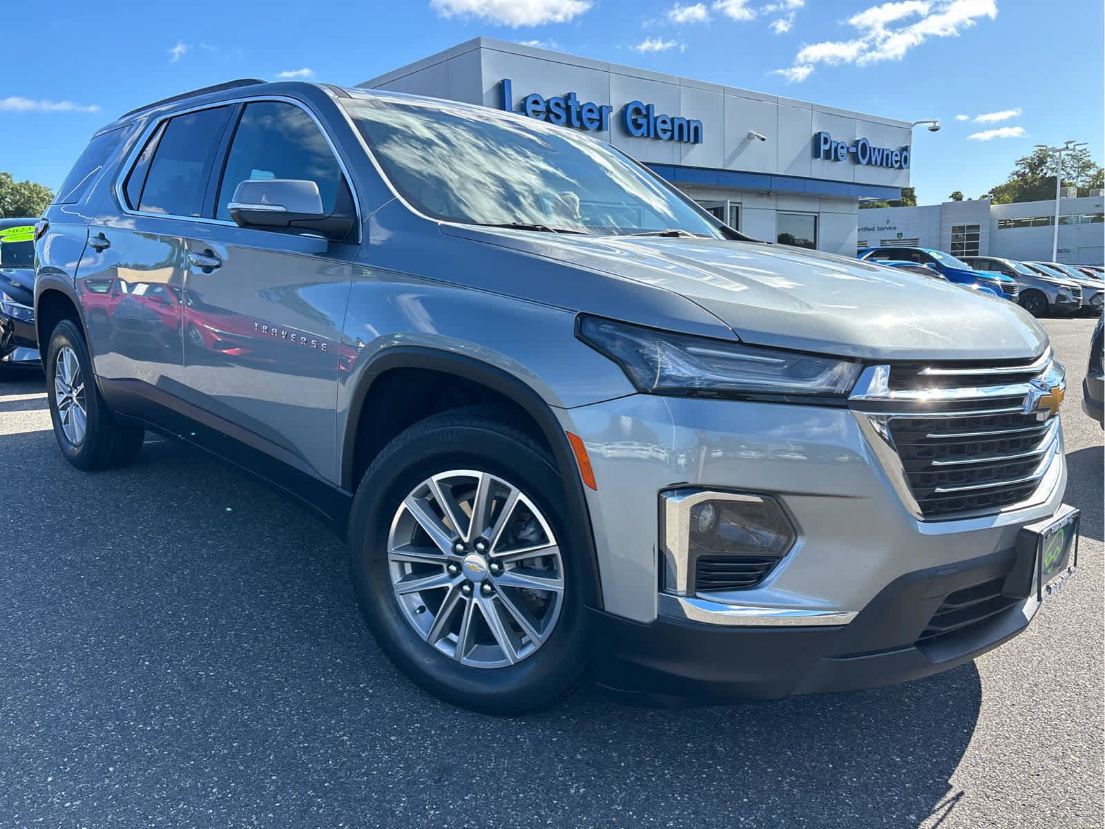 Certified 2023 Chevrolet Traverse LT FWD image 34
