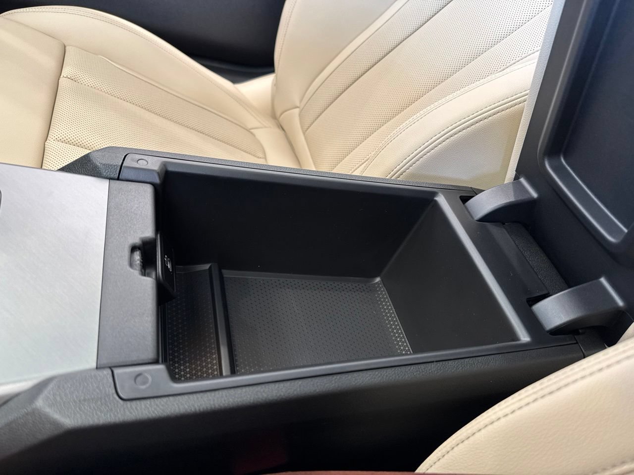 New 2026 BMW 230i xDrive Coupe w/ Premium Package AWD/4WD image 32