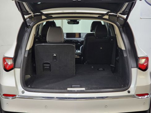 Used 2023 Acura MDX SH-AWD w/ Advance Package image 8