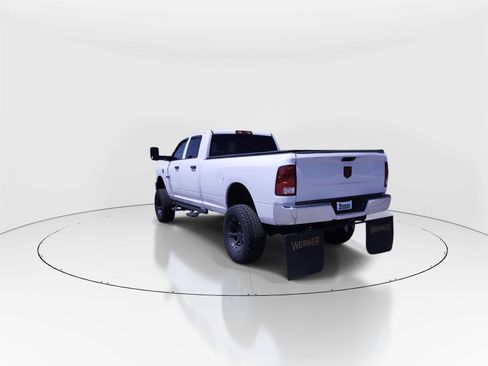 Used 2018 RAM 2500 Tradesman w/ Chrome Appearance Group AWD/4WD image 6