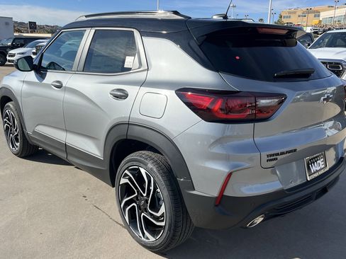 New 2026 Chevrolet TrailBlazer RS w/ Convenience Package image 3