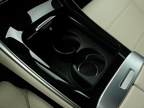 Certified 2025 Mercedes-Benz GLC 350e 4MATIC image 15