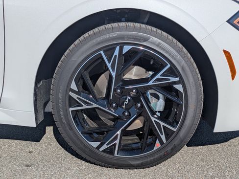 New 2026 Kia K5 GT-Line image 12