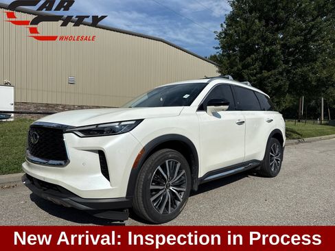 Used 2023 INFINITI QX60 Sensory w/ Vision Package AWD/4WD image 1