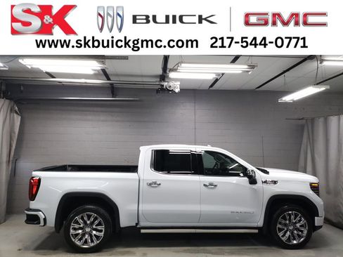 New 2026 GMC Sierra 1500 Denali w/ Denali Reserve Package image 1