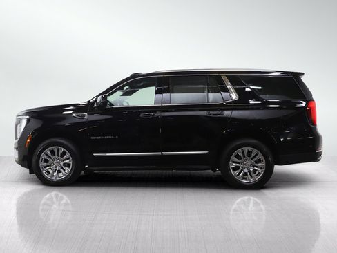 Used 2025 GMC Yukon Denali AWD/4WD image 2