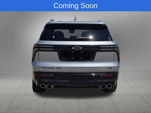 Used 2024 Chevrolet Traverse RS AWD/4WD image 5