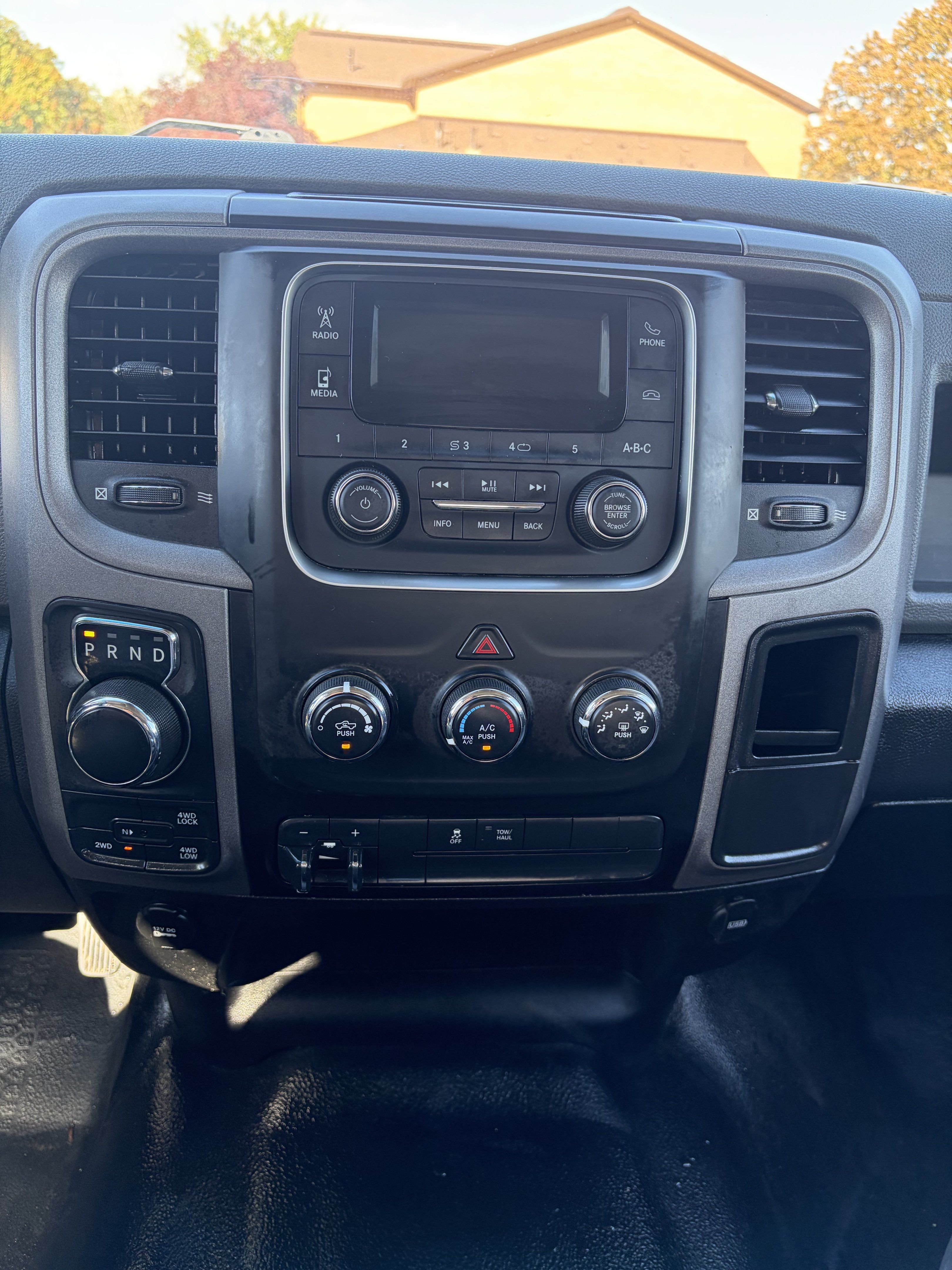 Used 2020 RAM 1500 Tradesman AWD/4WD image 20