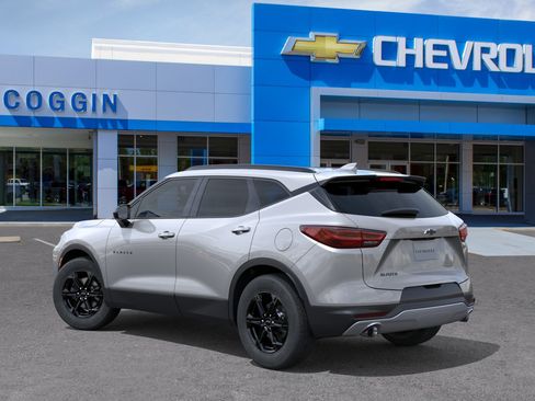New 2026 Chevrolet Blazer LT w/ Convenience Package FWD image 3