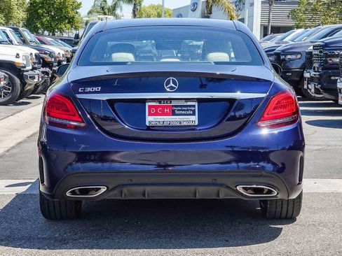 Used 2021 Mercedes-Benz C 300 Sedan image 5