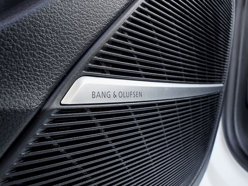 Certified 2023 Audi Q8 Premium Plus w/ Premium Plus Package image 23