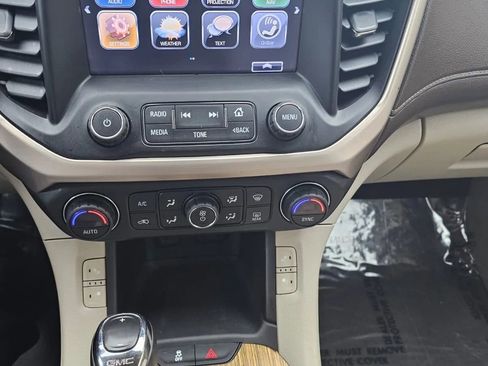 Used 2017 GMC Acadia Denali w/ Technology Package image 22