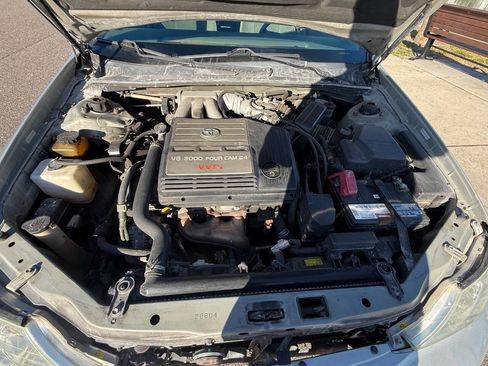 Used 2001 Toyota Avalon XLS image 18