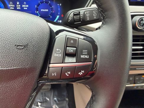 Used 2022 Ford Escape SEL w/ Technology Package image 26