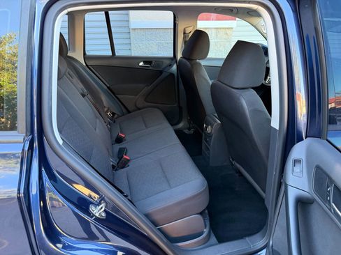 Used 2015 Volkswagen Tiguan S FWD image 27