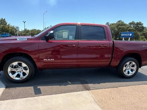 Used 2022 RAM 1500 Big Horn AWD/4WD image 7