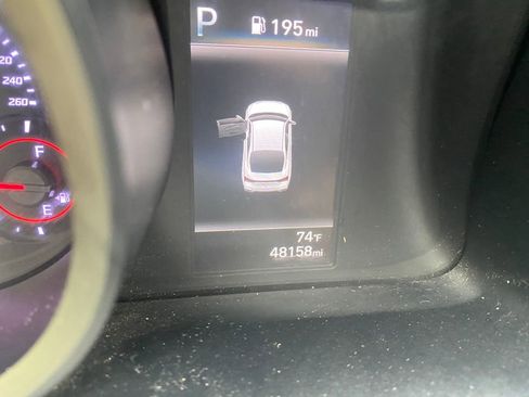 Certified 2021 Hyundai Elantra SEL image 33