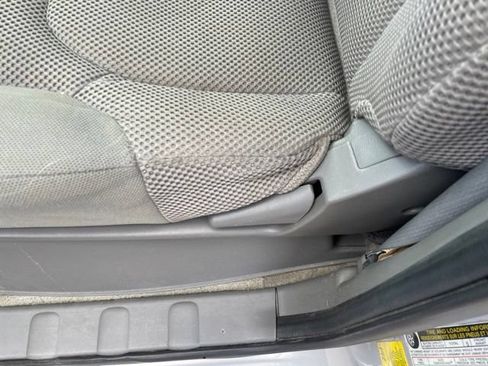 Used 2016 Nissan Frontier SV RWD image 26
