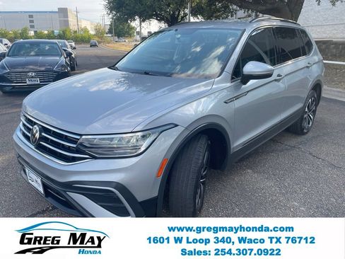Used 2022 Volkswagen Tiguan S FWD image 8