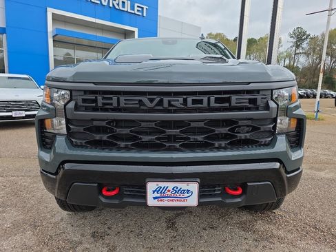 New 2026 Chevrolet Silverado 1500 Custom Trail Boss w/ LPO, Dark Essentials Package AWD/4WD image 2