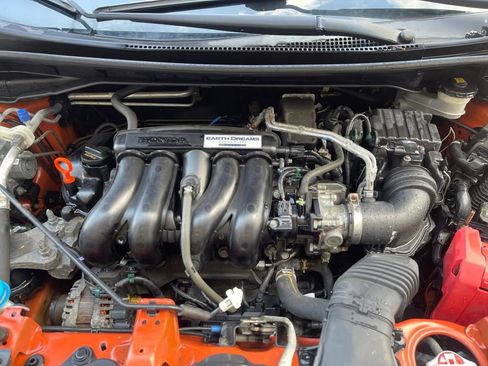 Used 2018 Honda Fit LX image 25