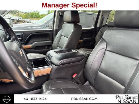 Used 2018 Chevrolet Silverado 1500 LTZ w/ Sport Package AWD/4WD image 18