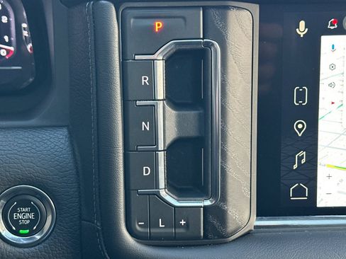 Used 2023 GMC Yukon Denali image 24