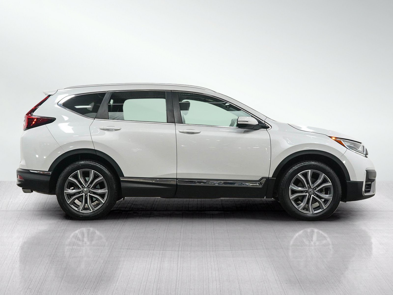 Used 2022 Honda CR-V Touring image 6