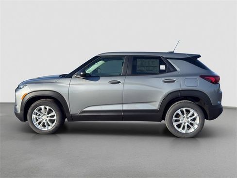 New 2026 Chevrolet TrailBlazer LS image 3