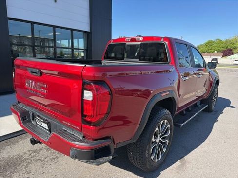 Used 2024 GMC Canyon Denali AWD/4WD image 6