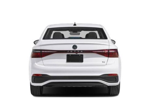 Used 2025 Volkswagen Jetta SE FWD image 5