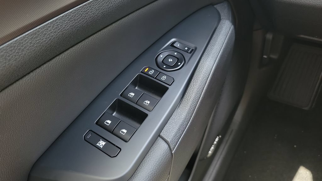 New 2026 Kia Sportage SX FWD image 19