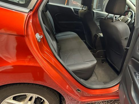 Used 2018 Ford Fiesta SE FWD image 26